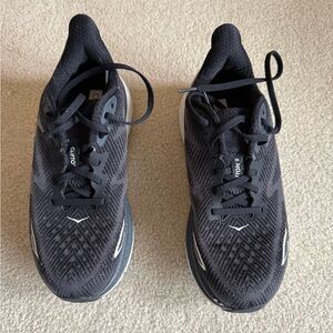 Hoka Clifton 9 women’s Black Athletic Shoes